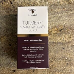 Turmeric & Manuka Honey Facial Oil - Gold and White